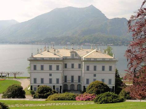 Villa Melzi, Bellagio Villa Melzi, Lake Como Villas, Lake Como Italy, Italy Holidays, Como Italy, Vacation Deals, Europe Vacation, Beautiful Villas, Italy Vacation