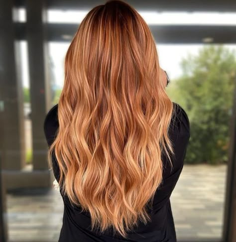 Straight Red Hair With Highlights, Cool Winter Red Hair, Blonde Highlights On Ginger Hair Natural Red, Light Copper Balayage, Highlights On Red Hair, Warm Strawberry Blonde Hair, Spring Red Hair Color, Ginger Art, Strawberry Red Hair