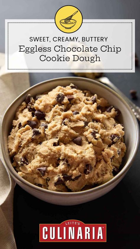 This recipe for eggless cookie dough means you never need to worry about snacking on cookie dough again. This edible cookie dough is safe to eat and easy to make. Freezable Cookie Dough, Cookie Dough No Eggs, Freezable Cookies, Cookie Dough For One, Eggless Cookie Dough, Snacks School, Eggless Cookie, Eggless Chocolate Chip Cookies, Easy Suppers