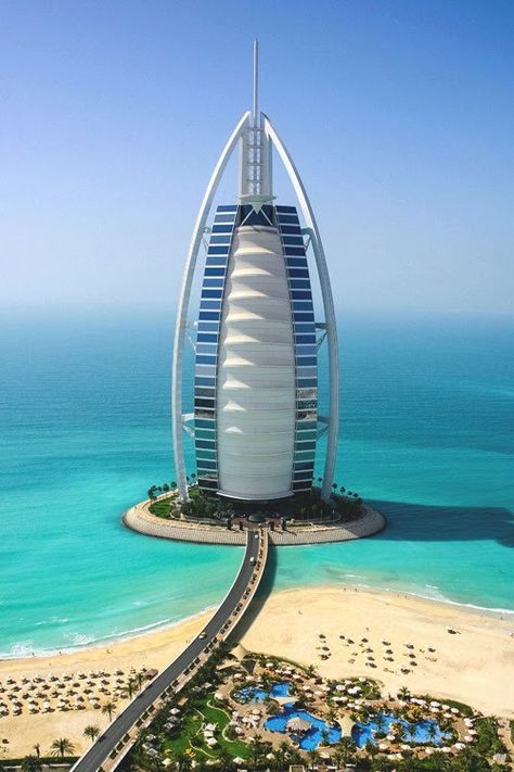 Funny Architecture, برج العرب, Wallpaper Travel, Dubai Architecture, Dubai Holidays, Dubai Shopping, Burj Al Arab, Dubai Hotel, Dubai City