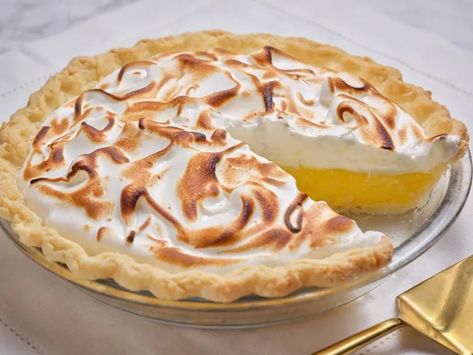 Best Lemon Meringue Pie, Meringue Topping, Lemon Pie Recipe, Vegetable Shortening, Dry Measuring Cups, Meringue Pie Recipes, Baked Desserts, Tart Dessert, Cake Mug