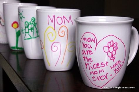 Mug Ideas, Kids Craft Room, Homemade Mothers Day Gifts, Wood Monogram, Diy Mugs, Mothers Day Crafts For Kids, Classroom Projects, Mom Diy, Crafty Kids