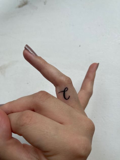 Letter C tiny inner finger tattoo Letter A On Finger Tattoo, C Finger Tattoo, Small C Tattoo, C Tattoo Letter, C Tattoo Initial, C Letter Tattoo, Letter C Tattoo Ideas, C Tattoos, Letter C Tattoo