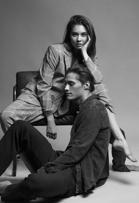 Janina Jung | LOUISA MODELS Male And Female Fashion Shoot, Couples Fashion Editorial, Couple Poses Fashion, Man And Woman Reference, Couple Poses Photography Studio, Couple Model Photoshoot, Male And Female Photoshoot, Fashion Couple Photoshoot, Couple Model Poses