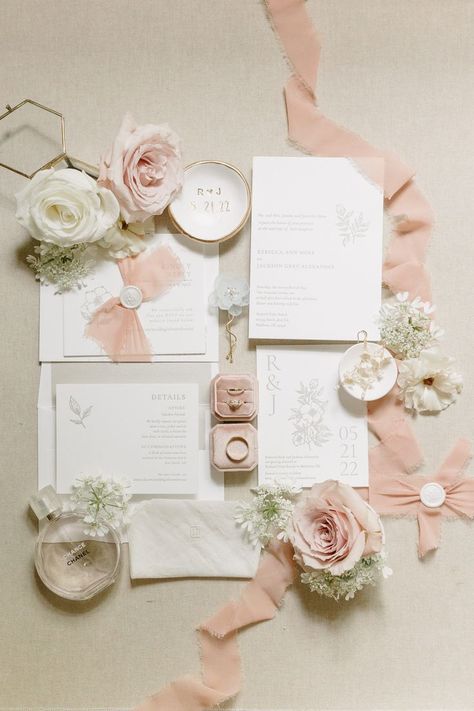 Wedding Details Photography Invitations, Wedding Details Photography List, Wedding Detail Flat Lay, Wedding Layflat Ideas, Wedding Detail Flat Lay Photos, Spring Wedding Detail Shots, Wedding Accessories Photo, Wedding Detail Shots Invitation, Wedding Invite Flat Lay