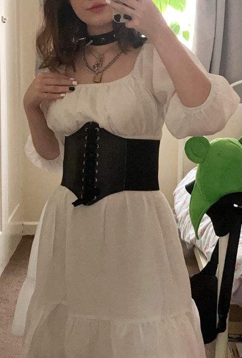 Corset With Dress Outfit Vintage, Soft Corset Outfit, White Dress Corset Outfit, White Dress With Corset Belt, Punk White Dress, White Dress With Corset Outfit, White Corset Dresses, White Dress Inspo Aesthetic, Long Dress With Corset On Top