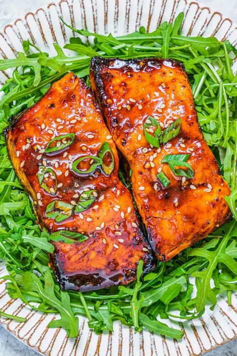 Air Fryer Honey Sesame Salmon - Air Fryer Recipe for Salmon Air Fryer Salmon Recipes, Honey Salmon Recipes, Cuisinart Toaster Oven, Honey Soy Salmon, Salmon Air Fryer, Air Fryer Recipes Salmon, Sesame Salmon, Cuisinart Toaster, Recipe For Salmon