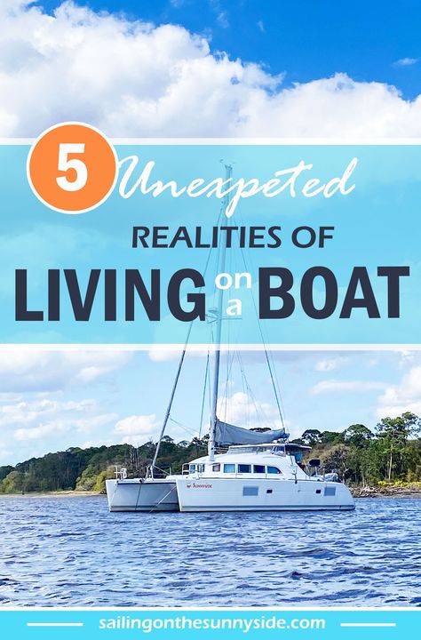 Live Aboard Boats Interiors, Living In A Boat, Live Aboard Boats, House Boat Living, Boat Lifestyle, Boating Life, Liveaboard Sailboat, Sailing Life, Liveaboard Boats