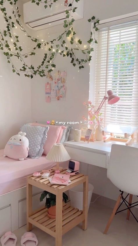 preppy beach room aesthetic pink pink and black room aesthetic preppy light pink room aesthetic preppy pink room aesthetic decor preppy pink room aesthetic vintage preppy pink dorm room aesthetic preppy Pretty Dorm Room, Pink Dorm Rooms, Pink Dorm, Preppy Bedroom, Pastel Room Decor, Dorm Room Ideas, Cute Bedroom Ideas, Room Redesign, Pastel Room