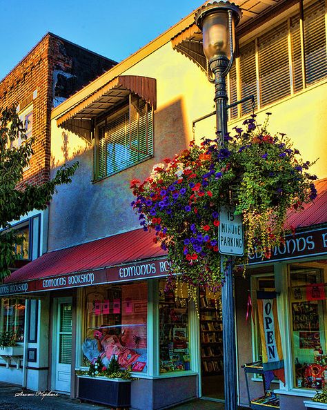 Edmonds Washington Oregon Town Aesthetic, Edmonds Washington, Portland Oregon Downtown, Post Alley Seattle, Oregon Beach Towns, Sequoia National Park California, Oregon Coastal Towns, Harbor Town, Washington State Travel