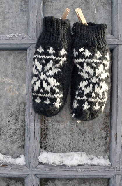 The Polohouse Knitted Mittens, I Love Winter, Winter Love, Mince Pies, Winter Magic, Winter Beauty, Knit Mittens, Winter Wonder, Noel Christmas