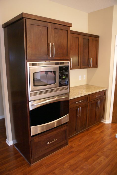 Dark Stained Poplar Cabinets - maybe stain my cabinets like this and have new doors made? Shiloh Cabinets, Poplar Cabinets, Cabinet Stain Colors, Stained Kitchen Cabinets, Painted Cabinets, Staining Cabinets, Farm Ideas, Rustic Farmhouse Kitchen, Wood Kitchen Cabinets