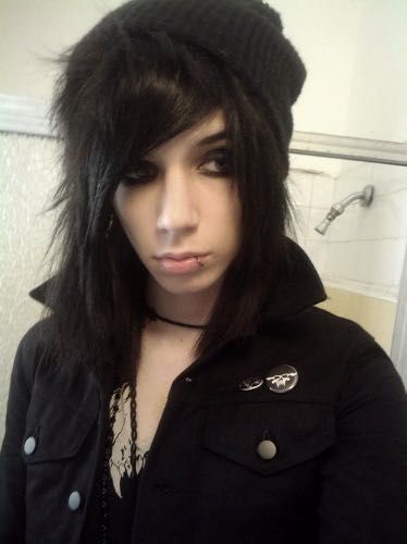 Jake Pitts, Andy Sixx, Ashley Purdy, New Short Haircuts, Andy Black, Emo Hair, Emo Guys, Andy Biersack, Veil Brides