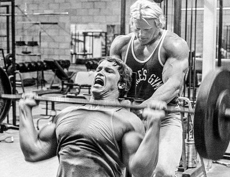 Arnold Schwarzenegger's Mammoth Chest And Back Workout Arnold Gym, Arnold Workout, Arnold Bodybuilding, Chest And Back Workout, Arnold Schwarzenegger Bodybuilding, Schwarzenegger Bodybuilding, Military Press, Overhead Press, Partner Workout