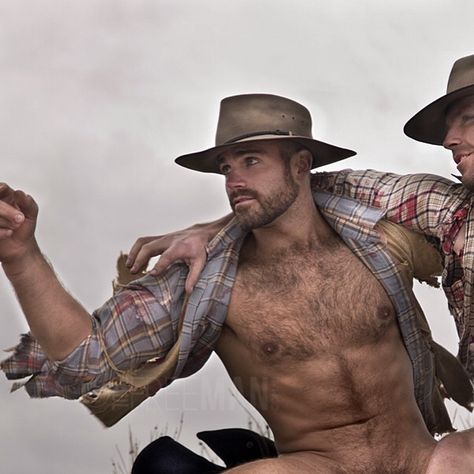 Outback Paul Freeman, Cowboys And Angels, Country Boys, Good Looking Men, Male Beauty, Bearded Men, Cowboy, Hats