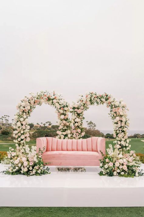 Sofa For Wedding, Wedding Sofa Design, Sofa For Wedding Stage, Pink Wedding Backdrop Receptions, Pink Velvet Couch Wedding, Wedding Reception Sofa Lounge Furniture, Wedding Lounge Furniture, Vintage Sofa Wedding Photo Booth, Wedding Lounge Area