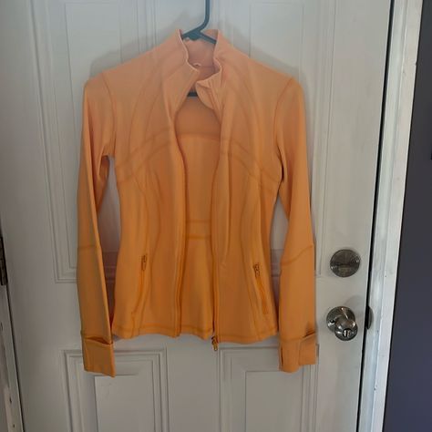 Brand New Size 4 From Smoke Free Home Mango Dream Lululemon, Cute High School Outfits, Star Fits, Orange Lululemon, Preppy Closet, Better Everyday, Clothes Tips, Preppy Fits, Lululemon Outfits