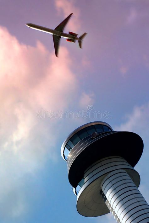 Airport Tower, Airport Control Tower, Control Tower, Paris Holiday, Pilots Aviation, Airport Aesthetic, Air Traffic Control, Future Jobs, Life Plan