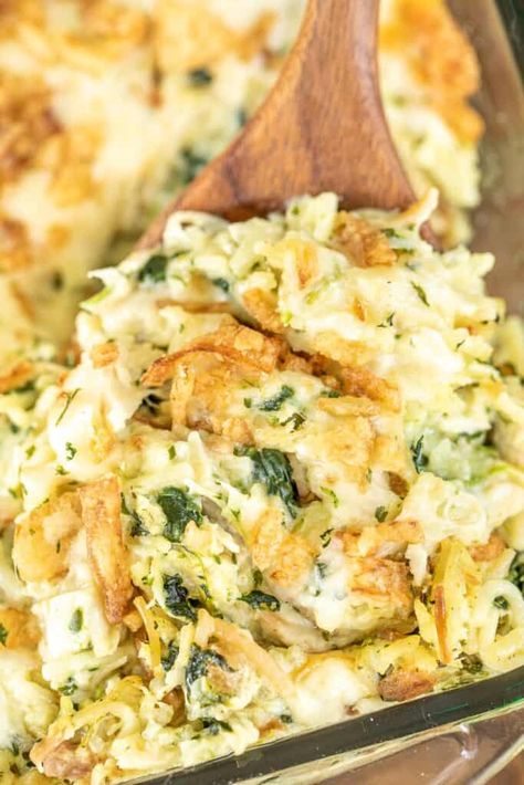 Rice A Roni Chicken Bake, Chicken And Rice A Roni Casserole, Rotessire Chicken Recipes, Dinners For New Parents, Monterey Jack Cheese Recipes, Chicken Sour Cream, Chicken Chicken Recipes, Cream Spinach, Monterey Chicken