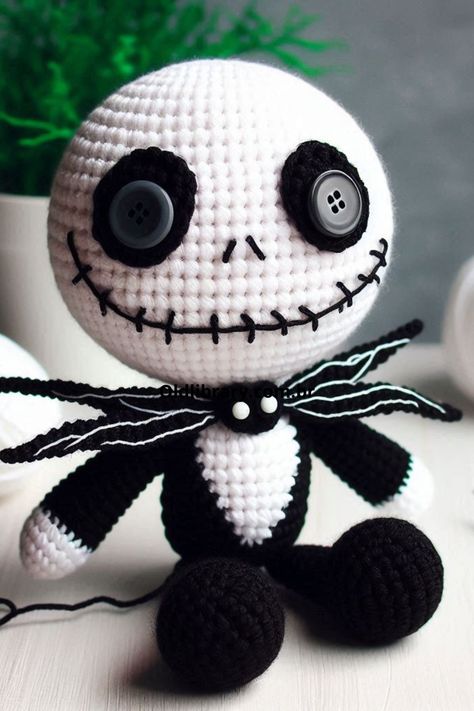 Create your own Jack Skellington with this fun and spooky amigurumi crochet pattern! Perfect for Halloween decorations or gifts. Jack Crochet Pattern Free, Jack Skellington Amigurumi Free Pattern, Pennywise Crochet Pattern Free, Jack Skellington Crochet Pattern Free, Spooky Amigurumi, Crochet Jack Skellington, Halloween Crochet Ideas, Crochet Halloween Patterns Free, Stitch Amigurumi