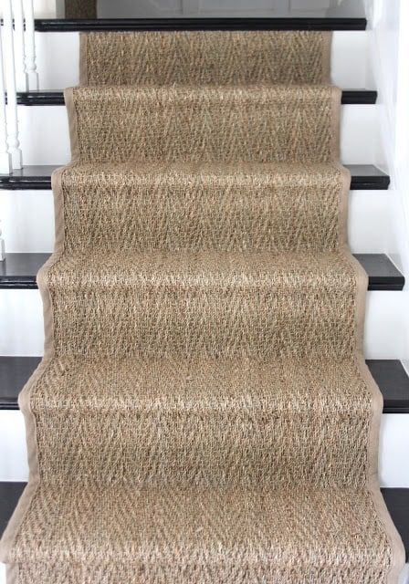 How To Install A Seagrass Stair Runner - Shine Your Light Sisal Stair Runner, Stairs Makeover Design, Diy Stairs Makeover, Stairs Makeover Ideas, Stair Runner Installation, Farmhouse Stairs, Stairs Runner, Stair Makeover, White Stairs