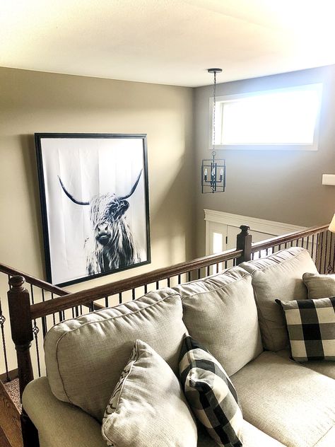 Split Level Home Decor Living Rooms, Small Split Level Living Room, Farmhouse Split Level Entry, Large Wall Art Entryway, Split Home Living Room, Split Foyer Living Room Ideas, Split Level Living Room Decor, Entryway Split Level Decor, Split Level Entryway Wall Ideas