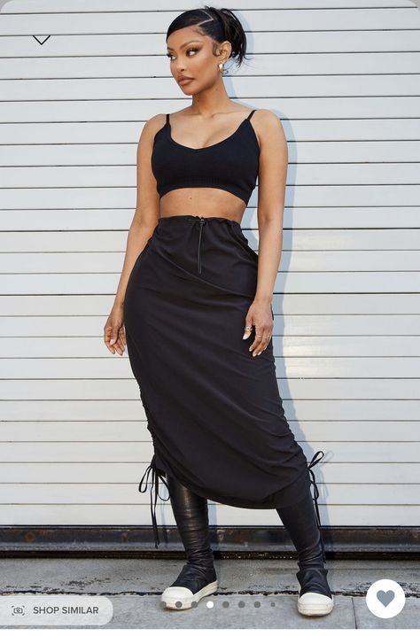 Parachute Skirt Outfit, Parachute Skirt, Solid Skirt, Pleated Long Skirt, Skirt Y2k, Long Skirts For Women, Cargo Skirt, Skirt Outfit, Girly Fashion