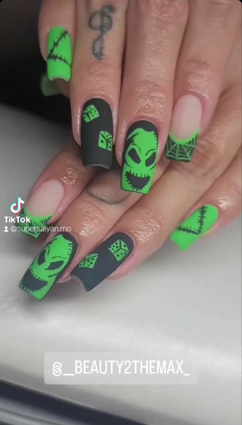 Goth Halloween Acrylic Nails, Halloween Nail Designs Nightmare Before Christmas, Black And Lime Green Nails Acrylic, Ogie Bogie Nails, Oogey Boogey Nails, Oggie Boogie Nail Designs, Frankenstein Nails Acrylic, Oogie Boogie Nails Short, Oggie Boogie Nails