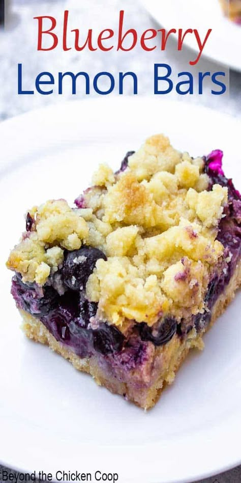 Blueberry Lemon Bars, Lemon Blueberry Bars, Blueberry Crumb Bars, Blueberry Pie Bars, Weight Watcher Desserts, Blueberry Bars, Crumb Bars, Blueberry Desserts, Lemon Dessert Recipes