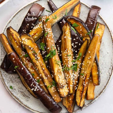 Air Fryer Aubergine Aubergine In Airfryer, Vegan Moussaka, Aubergine Recipe, Cooking Eggplant, Sweet Potato Wedges, Protein Rich Foods, Eggplant Recipes, Leftovers Recipes, Air Frying