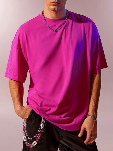 Manfinity Hypemode Loose Fit Men's Solid Color Drop Shoulder T-ShirtI discovered amazing products on SHEIN.com, come check them out! Haldi Aesthetic, Disco Outfit Men, Cozy Party, Neon Pink Shirts, Concert Outfit Men, Pink Shirt Men, Hot Pink Outfit, Outfit Preppy, Pink Disco