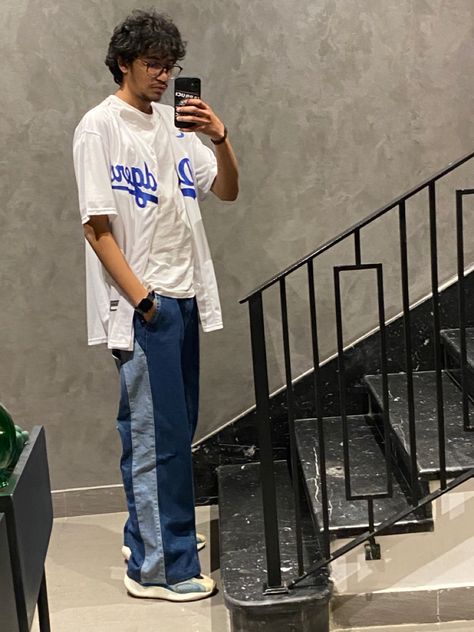 Mens Baseball Game Outfit, Dodger Jersey Outfit For Men, Styling A Baseball Jersey, Dodgers Jersey Outfit Men, Basketball Jersey Outfit Boys, Baseball Outfits Men, Dodgers Jersey Outfit, Baseball Jersey Outfit Men, Jersey Outfit Men