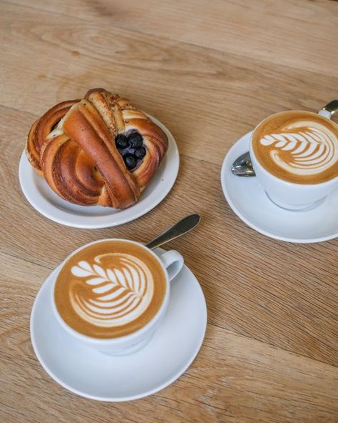 Söderberg | Swedish Coffee Shop and Bakery Scandinavian Bakery, Coffee Shop And Bakery, Bakery And Coffee Shop, Swedish Coffee, Modern Bakery, Coffee Shop Business, Sourdough Pizza, Bread Baker, Company Job