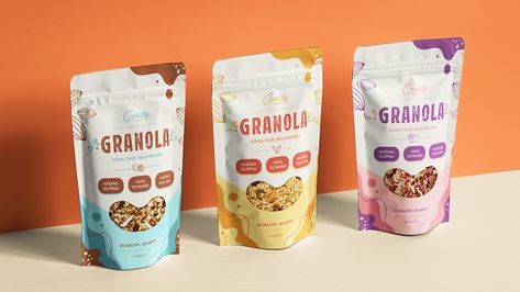 [CRUSHY GRANOLA] Branding on Behance Granola Branding, Granola Brands, Juice Branding, Food Branding, Mood Colors, Graphic Design Product, Advertising Design, Design Product, Healthy Kids