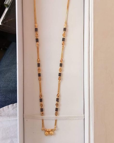 10.500gm 91.60 holemark #mangalsutra #goldjewellery # Karimani Mangalsutra, Mangalsutra Chain Designs Gold Long, Mangalsutra Chain Designs Gold, Mangalsutra Chain Designs, Chain Designs Gold, Mangalsutra Chain, Black Beads Mangalsutra, Black Beads Mangalsutra Design, Gold Mangalsutra Designs