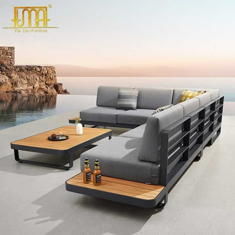 Kursi Outdoor, Outdoor Sofa Diy, Luxury Patio Furniture, Modern Outdoor Sofas, Steel Furniture Design, Steel Sofa, Classic Furniture Design, Metal Outdoor Furniture, Welded Furniture