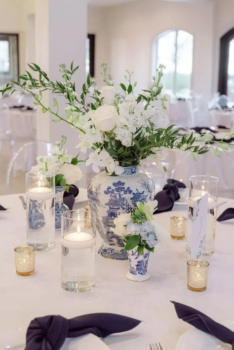 Blue Vase Wedding Centerpiece, Ginger Jar Tablescape, Ginger Jar Wedding Centerpiece, Chinoiserie Wedding Centerpieces, Blue And White Vases Wedding, Chinoiserie Bridal Shower Decor, Blue And White Porcelain Wedding, Blue And White Rehearsal Dinner, Blue And White Wedding Centerpieces