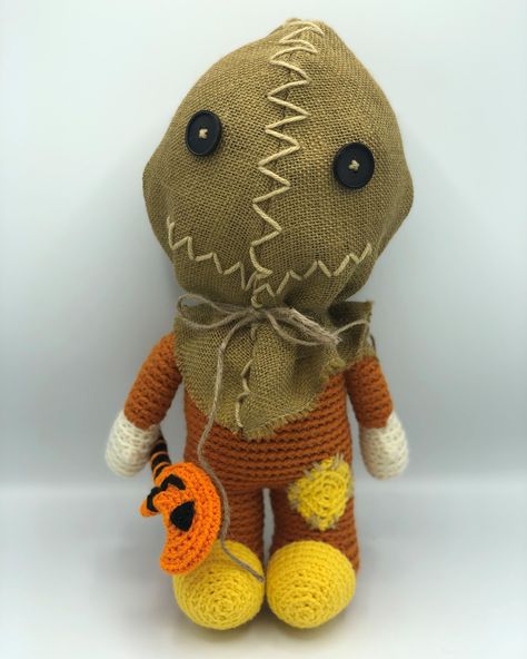 Fun Facts Friday (on Wednesday!) Did you know that no pumpkins were harmed during the making of the movie? Most of the Jack O' Lanterns were made out of foam or ceramic. Thank goodness! Sam is a TexasStitchChicks original design. @texasstitchchicks #funfactsfriday #crochetersofinstagram #amigurumi #wecrochettoo #sam #trickrtreat #myfavoritehalloweenmovie Sam Trick Or Treat, Lantern Crochet, Fun Fact Friday, Goblin King, Trick R Treat, Chunky Yarn, Find You, Worsted Weight Yarn, Tapestry Needle