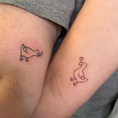 Bestie tattoos are just as special as the tattoo chosen on the day of your appointment; here are a few fineline tattoos you can gain inspiration from ✨ Which one is your favorite? . . . . . #tattoorecommendation #tattootrend#tattooideasforwomen #cooltattoos #finelinetattoo #finelinetattoos #finelinetattooartist #finelinetattoophx #finelinetattooarizona #phoenixtattoo #phoenixtattoos #arizonatattoo #arizonatattooartist #tattooshopsphoenix #tattookit #onlinecourse #tattoosupplies #youareyouth... Matching Tattoos For Aunt And Niece, Auntie Tattoo, Auntie Tattoos Ideas, Aunt And Niece Tattoo, Aunt Tattoo, Niece Tattoo, Arizona Tattoo, Bestie Tattoos, Fineline Tattoos