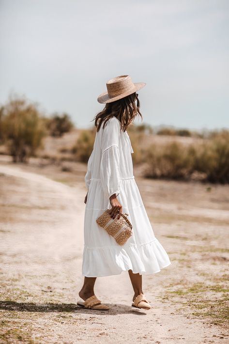 White Peasant Dress, Life Success, British Fashion, Lifestyle Design, Peasant Dress, Daily Style, Wanderlust Travel, Spring Summer Outfits, Feminine Style