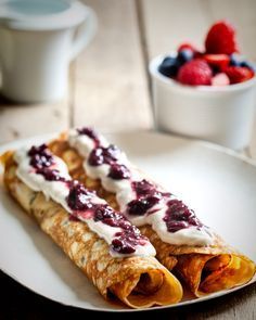 Healing Foods : GF Coconut Flour Crepes - Coconut Flour is a low-carb, high-fiber, gluten-free alternative to wheat flour. It contains no fillers, grains, or soy. Coconut Flour Crepes, Crepe Recipe, Coconut Flour Recipes, Crepe Recipes, Gluten Free Breakfasts, Healing Food, Foods With Gluten, Paleo Dessert, Free Desserts