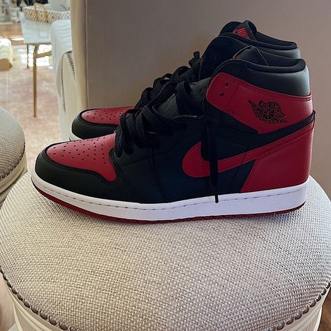 NEW Jordan 1 Bred banned (2016) Jordan 1 Banned, West Coast Customs, Jordan 1 High, Newest Jordans, Casual Clothes, Custom Shoes, Jordan 1, West Coast, Size 13