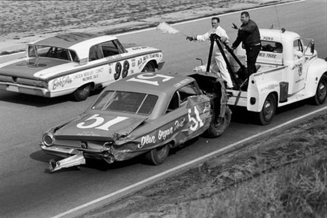 NASCAR and Indy 500 Deaths Cast Shadow On 1964 Racing Season Cast Shadow, Nascar Racers, Power Back, Nascar Cars, American Auto, Racing Photos, Stock Car Racing, Old Race Cars, Drag Racing Cars