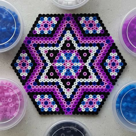 Octagon Perler Bead Patterns, Perler Beads Round Pattern, Stained Glass Perler Bead Patterns, Perler Beads Ideas Small Hexagon, Perler Beads Ideas Hexagon, Perler Bead Patterns Hexagon Board, Perler Bead Coasters Patterns, Perler Bead Coaster, Large Perler Bead Patterns