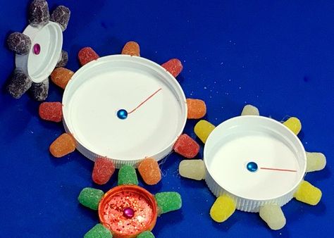 Gear Up Your Candy | STEM Activity Homemade Fly Traps, Diy Fly Trap, Spice Drops, Cool Science Fair Projects, Elementary Stem Activities, Stem Lesson, Simple Circuit, Stem Activity, Lab Rats