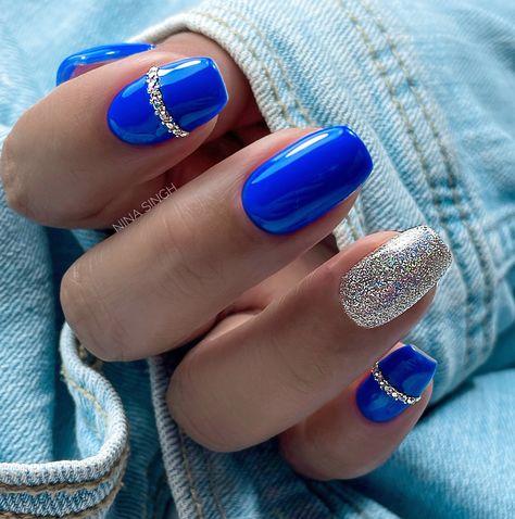 Royal Blue Nails Short Design, Cobalt Blue Nails Designs, Electric Blue Nails Design, Sparkly Nail Art, Royal Blue Nails Designs, Nail Art Bleu, Cobalt Blue Nails, Blue And Silver Nails, Birthday Nail Designs