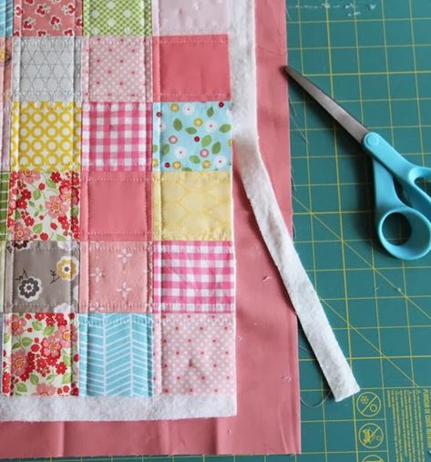 IMG_2786 Binding A Quilt, Quilt Binding Tutorial, Binding Tutorial, Sew Ins, Quilt Binding, Patchwork Quilting, Doll Quilt, Diy Quilt, Quilting For Beginners