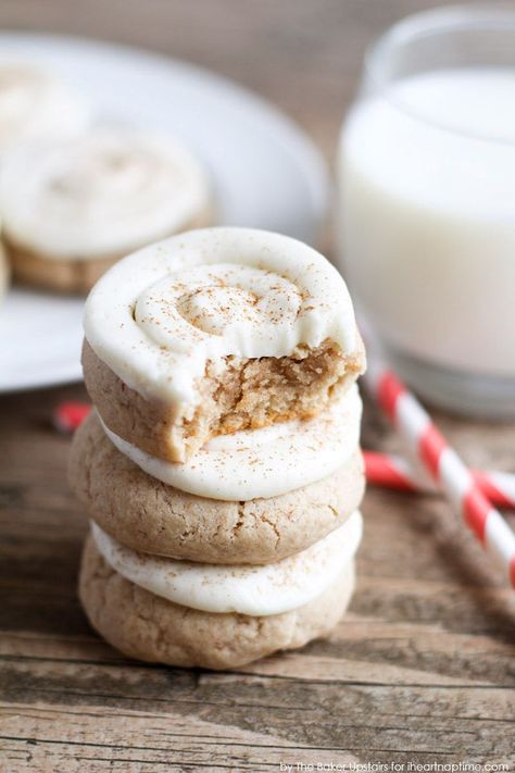 Cinnamon roll cookies Cinnamon Roll Sugar Cookies, Cinnamon Sugar Cookies, Cinnamon Roll Cookies, Rolled Sugar Cookies, Cinnamon Recipes, Roll Cookies, Gateaux Cake, Crinkle Cookies, Best Cookie Recipes