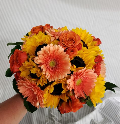 This is made with sunflowers, orange gerbera daisies and roses Orange Gerbera, Gerbera Wedding, Rose Wedding Bouquet, Fall Wedding Bouquets, Gerbera Daisy, Orange Roses, Beautiful Bouquet Of Flowers, Orange Flowers, Beautiful Bouquet