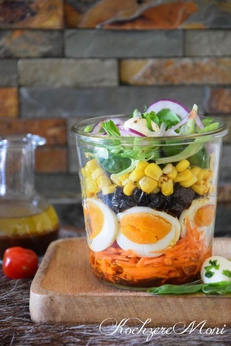 Food Recipe Healthy, Healthy Food Recipe, Salad Jar Recipe, Mason Jar Salad Recipes, Salads To Go, Mason Jar Salad, Salad In A Jar, Meals In A Jar, Lunch To Go